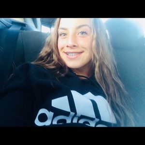 Meet your Posher, Hailee